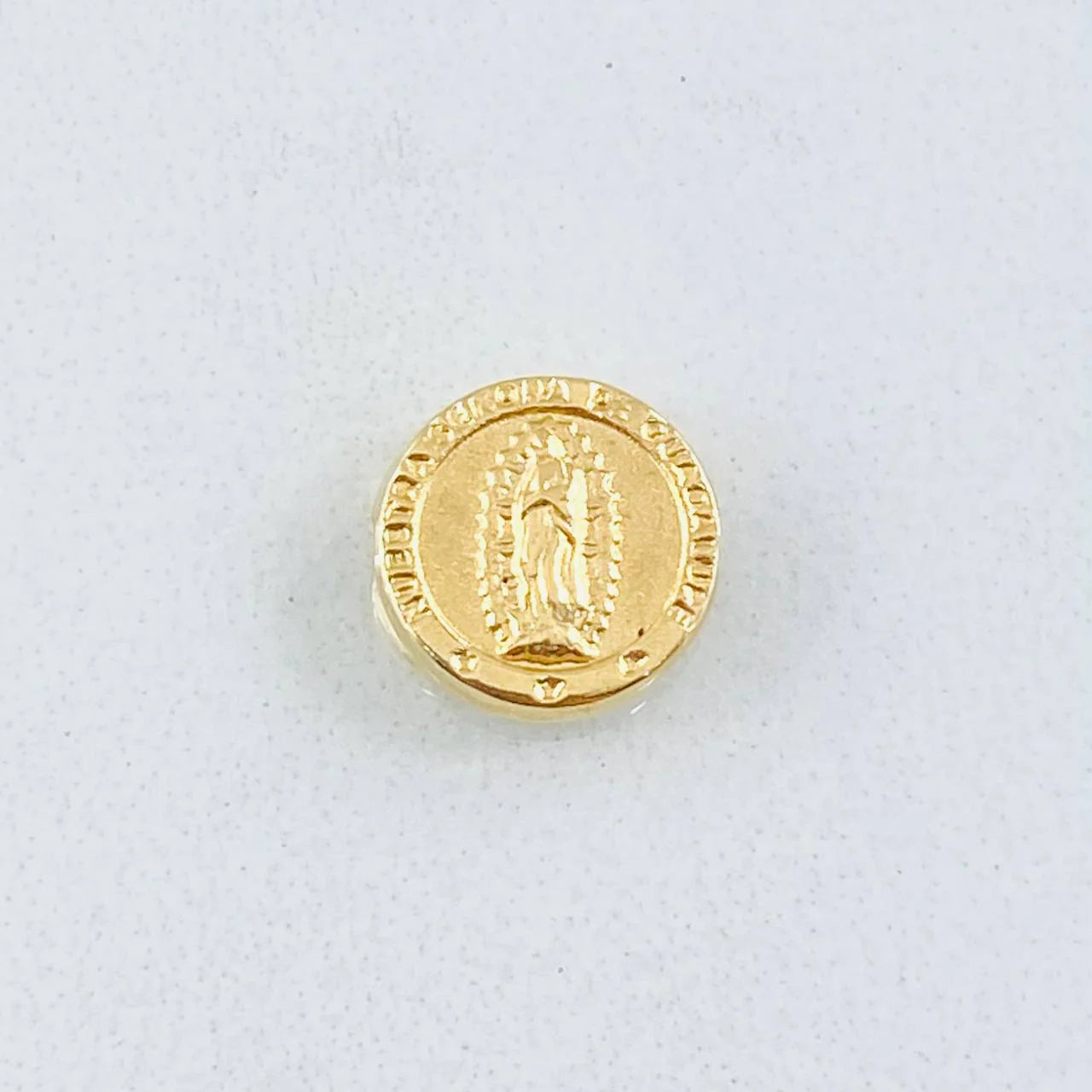 Herraje Virgen De Guadalupe 0.6 g / 1/2 in Oro Amarillo 18K