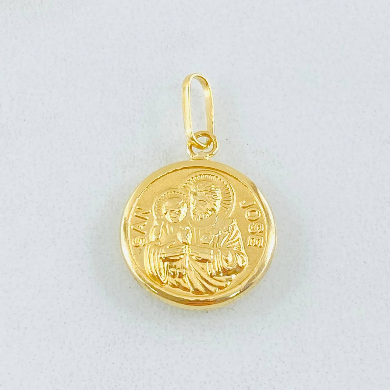Dije San José 0.7 g / 1/2 in Oro Amarillo 18K