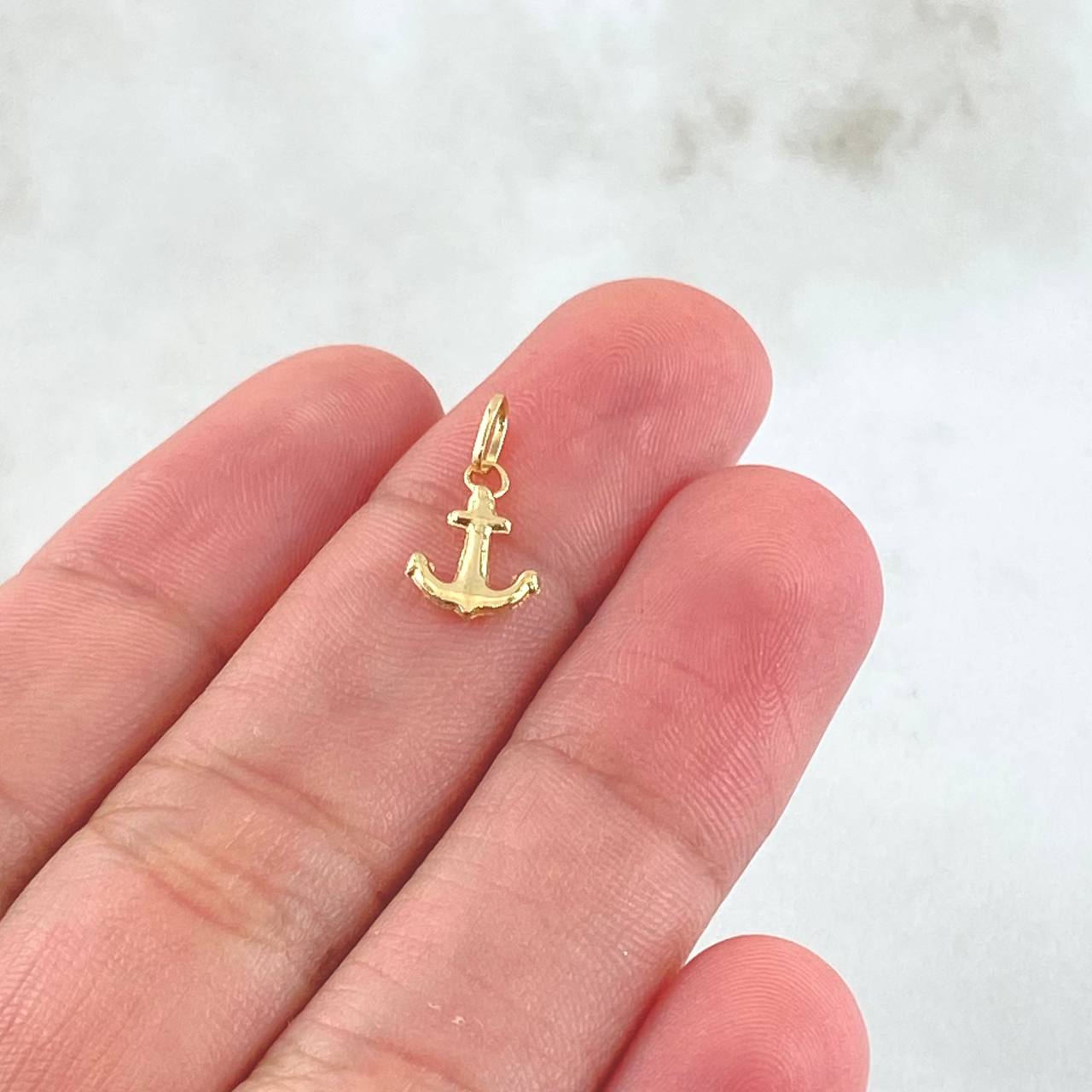 Pendant Anchor 0.2 g / 1/2 in 18K Yellow Gold