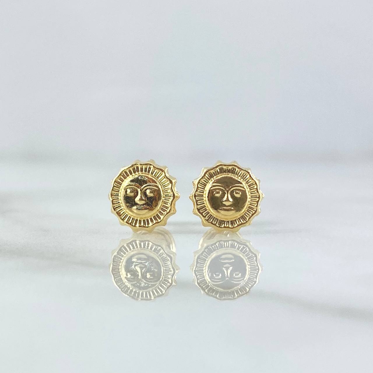 Stud Earrings Sol 0.8gr / 8mm Textured 18K Yellow Gold *