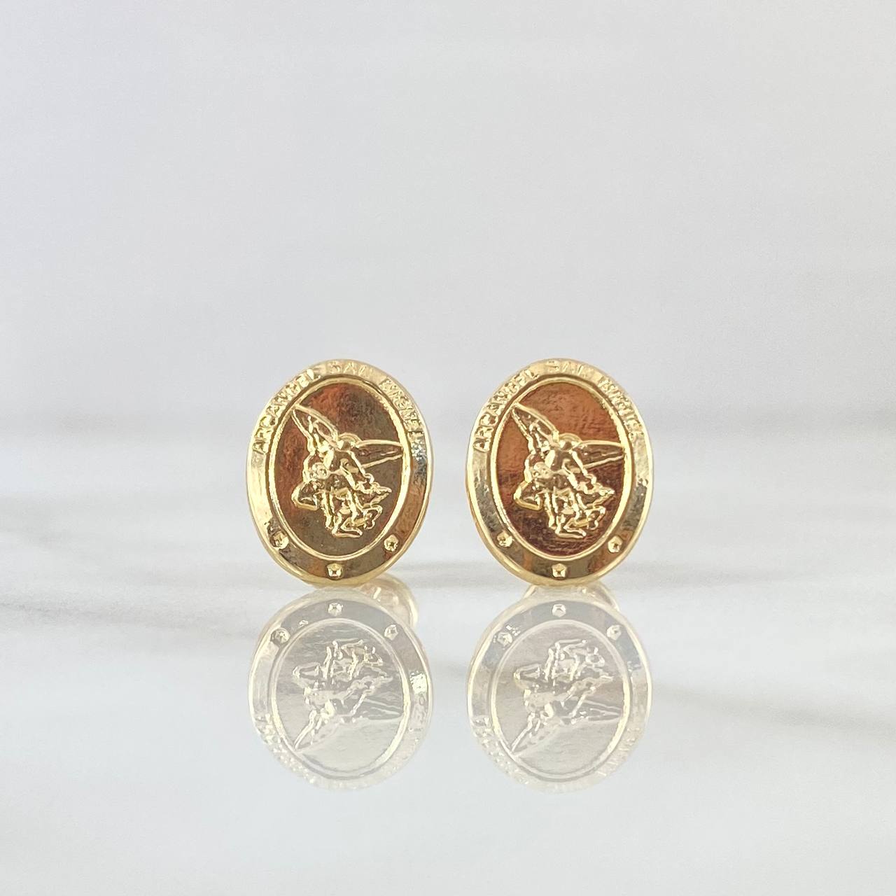 Topos San Miguel Arcangel 1.1gr / 12mm Ovalo Oro Amarillo 18K *