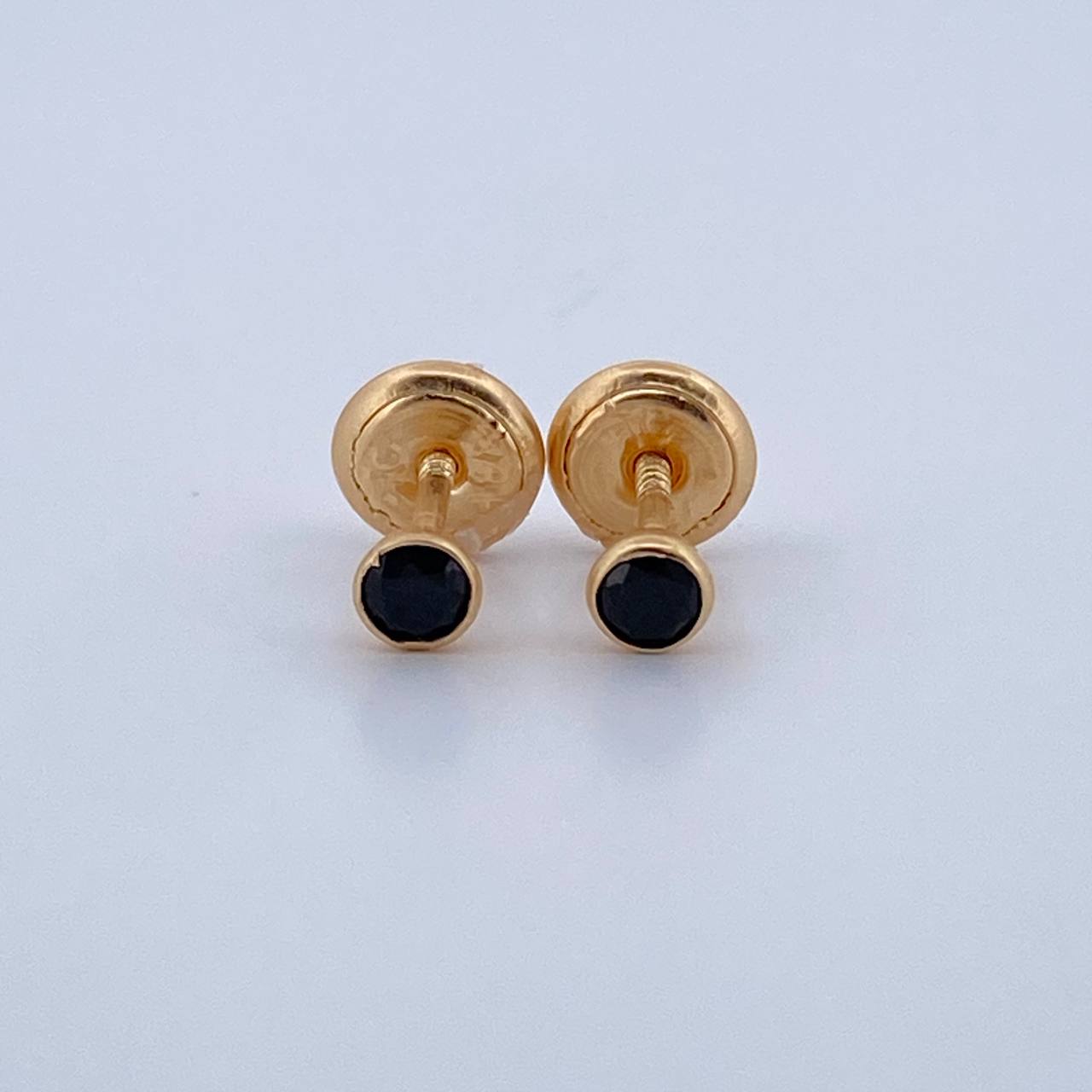 Stud Earrings Bezel 0.5gr / 18K Gold