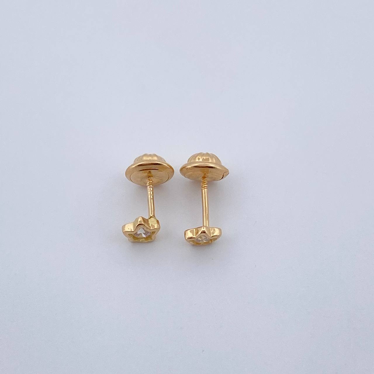 Topos Estrella 0.6gr / Oro Amarillo 18K &