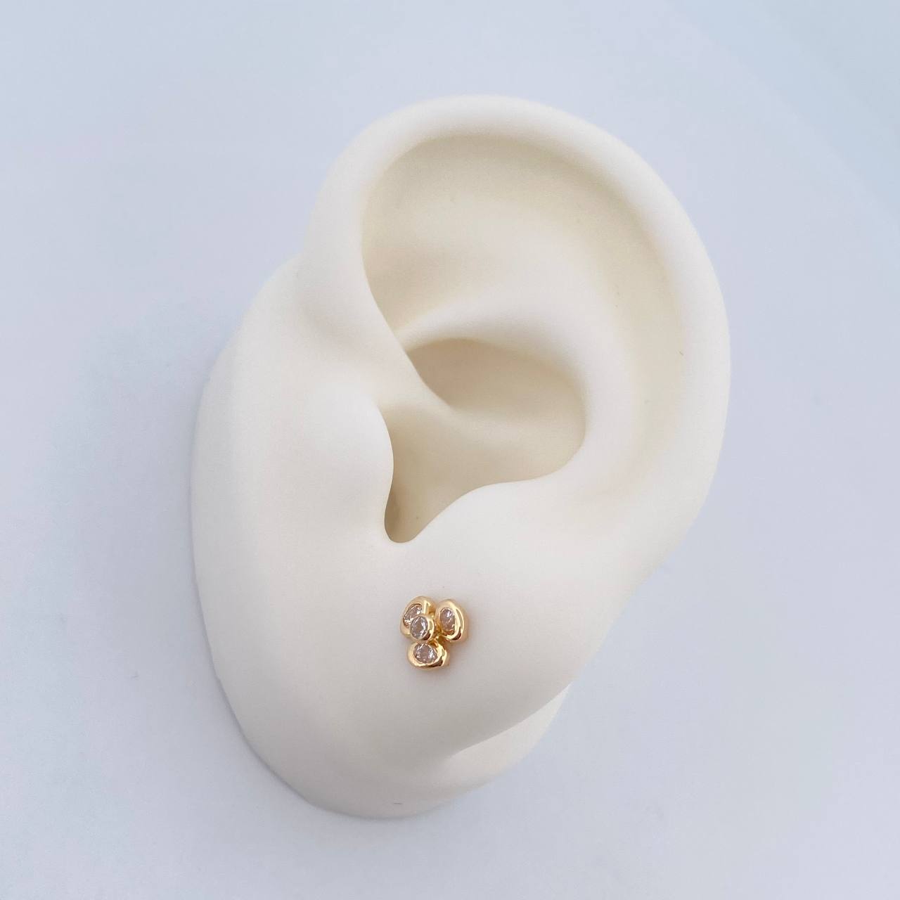 Topos Trio 0.75gr / Oro Amarillo 18K &