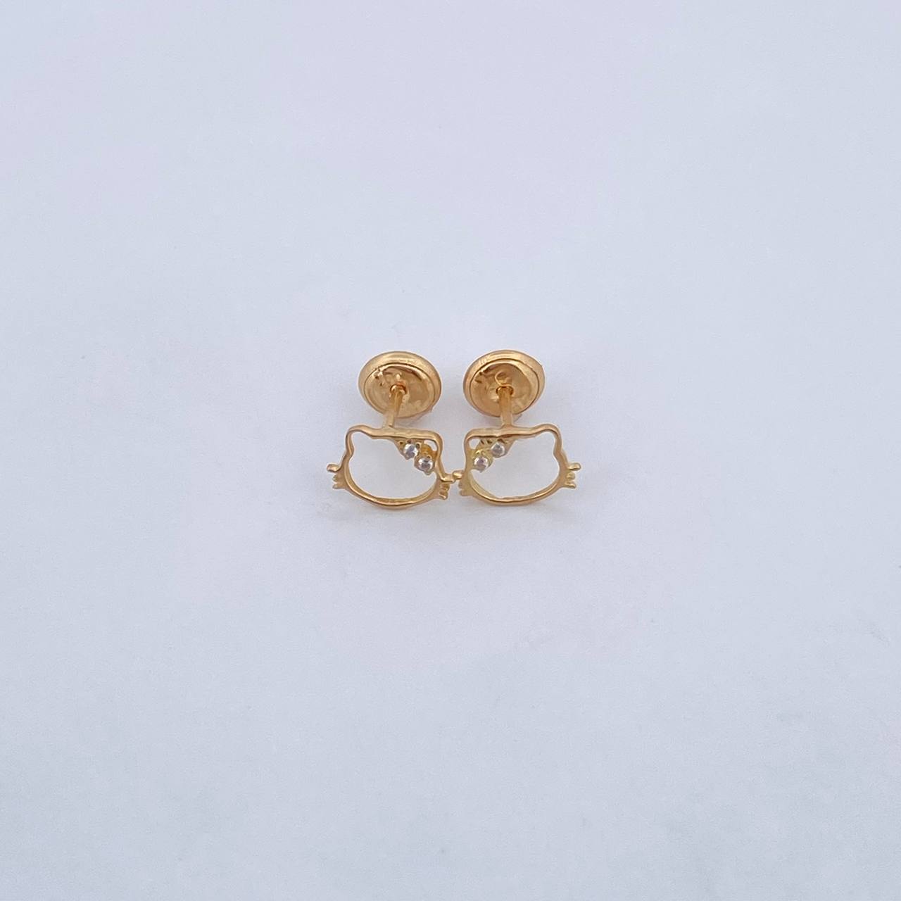 Topos Gatica 0.7gr /3 Oro Amarillo 18K &