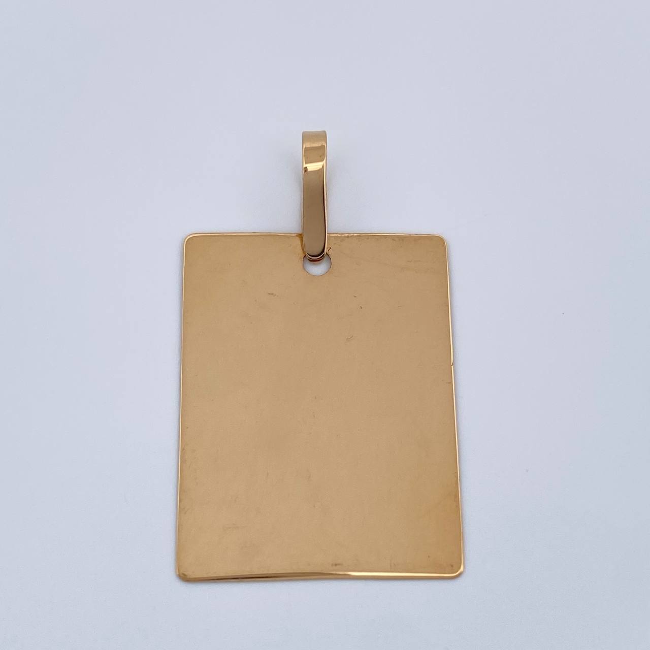 Dije Placa Rectangular 1.85gr / 1 1/4 in / Oro Amarillo 18K %