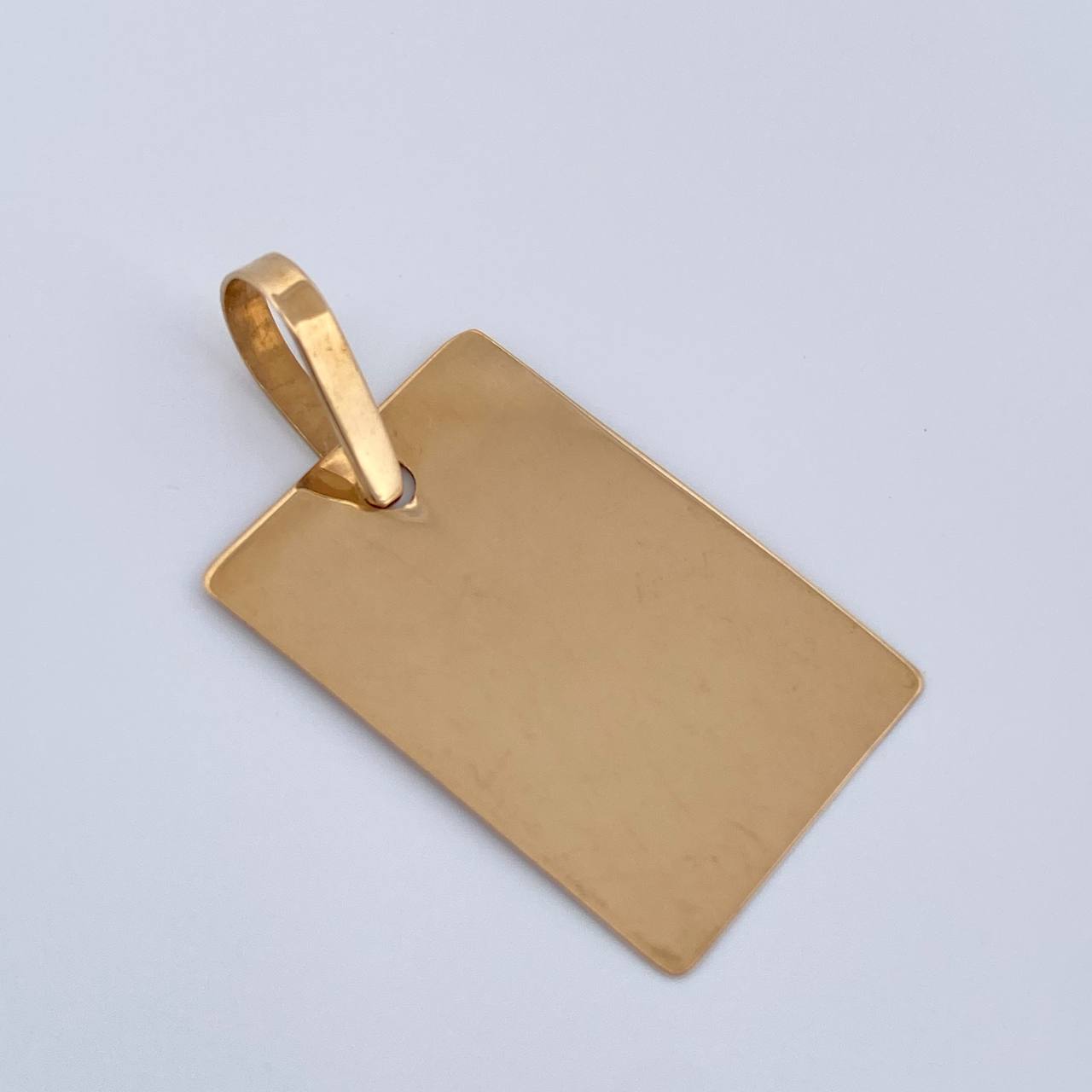 Dije Placa Rectangular 1gr / 1 in / Oro Amarillo 18K %