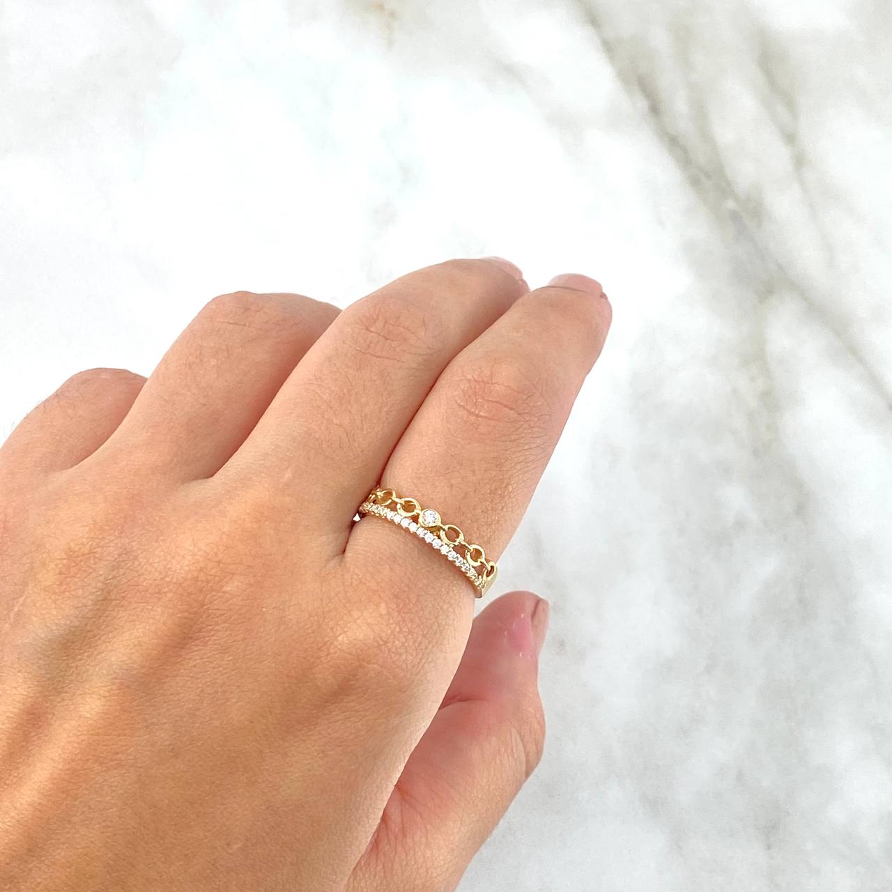 Churumbela Ring Classic Link 2.15gr / Size 7 1/4 / White Zircons Yellow Gold