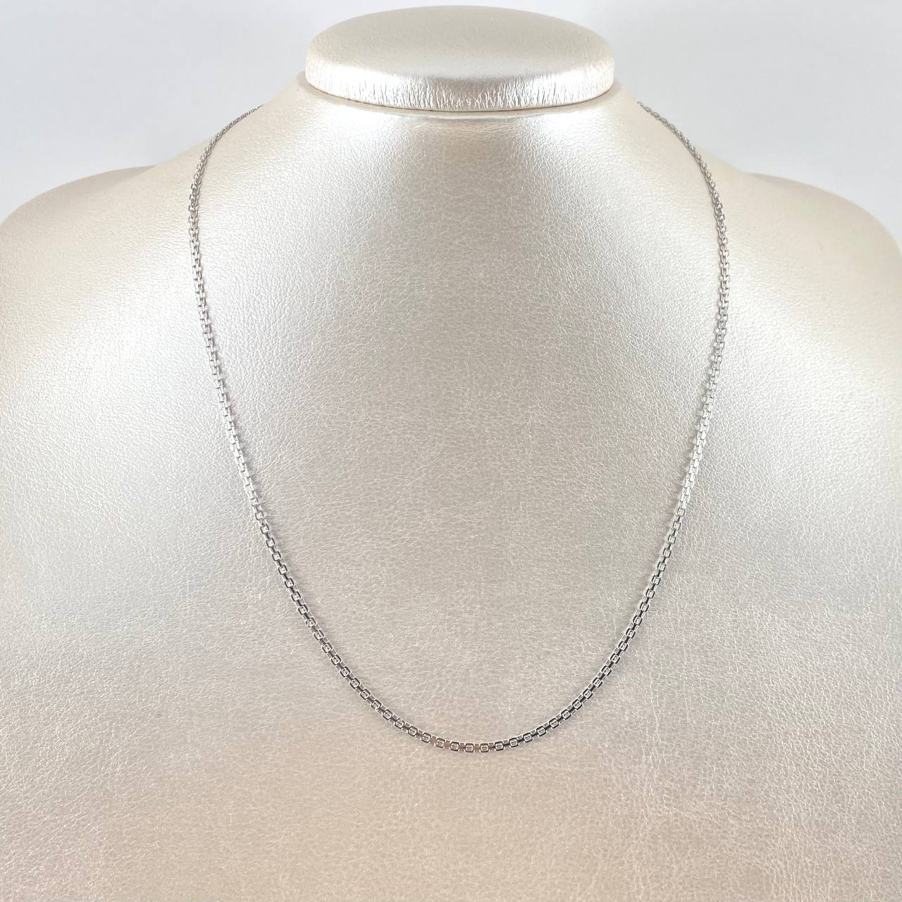 Cadena China 3.9gr / 45cm / 1.5mm Oro Blanco +0 18K ©