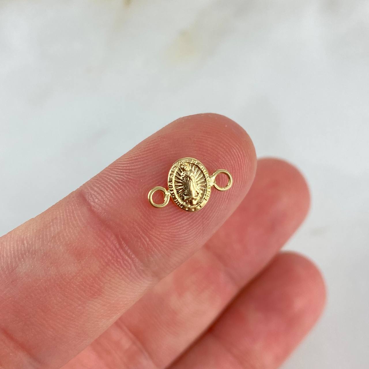 Virgin Guadalupe Charm 0.2gr / 1/2in / Yellow Gold