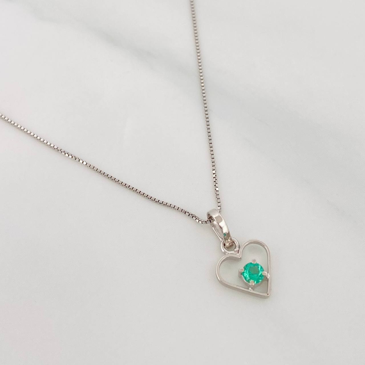 Set Venetian Chain + Heart Emerald Pendant 0.7pts / 1.35g / 18 in White Gold 18K
