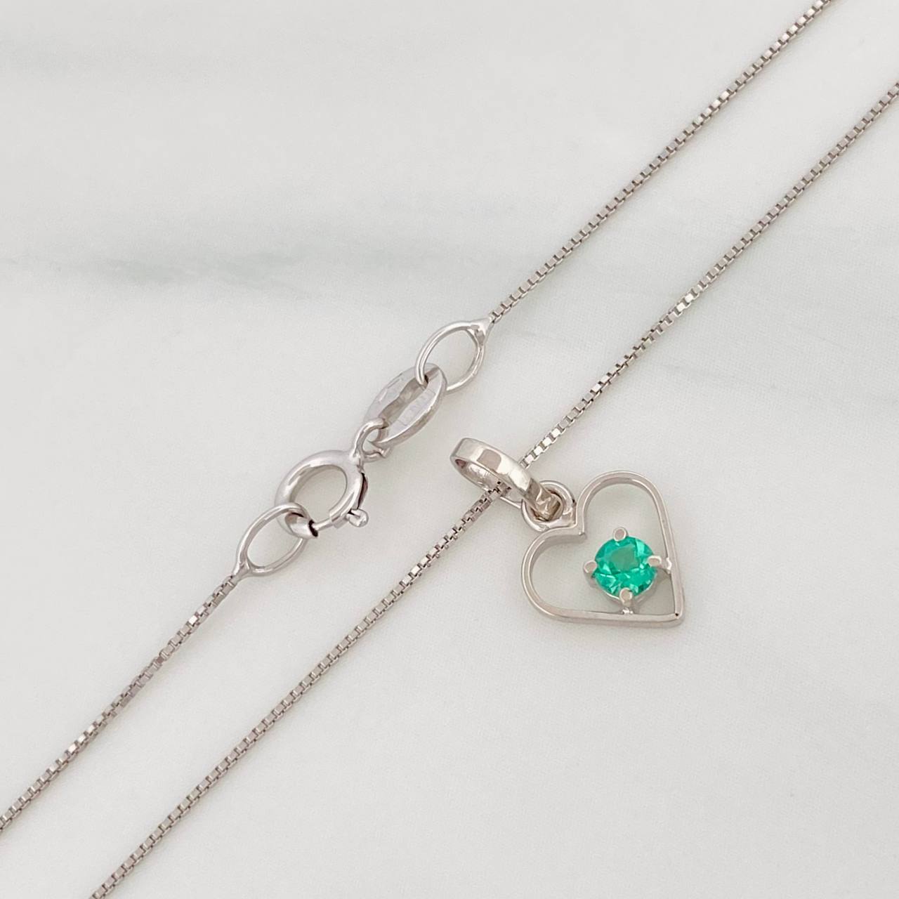 Set Venetian Chain + Heart Emerald Pendant 0.7pts / 1.35g / 18 in White Gold 18K