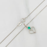 Set Cadena Veneciana + Dije Corazon Partido Esmeralda 0.7pts / 1.45g / 18 in Oro Blanco 18K
