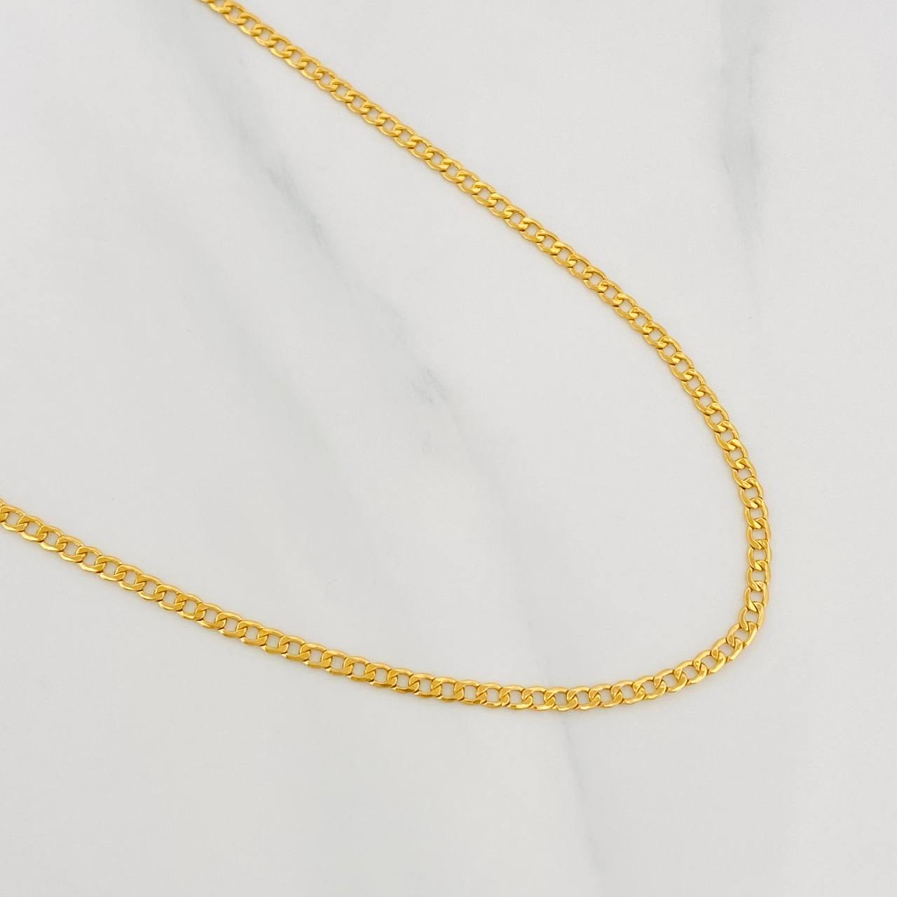 Cadena Cubana 2.15g / 20 in / 2.1mm Oro Amarillo 18K