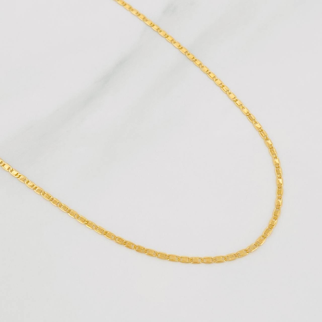 Cadena Escalera Plana 1.15g / 24 in / 1.3mm Oro Amarillo 18K
