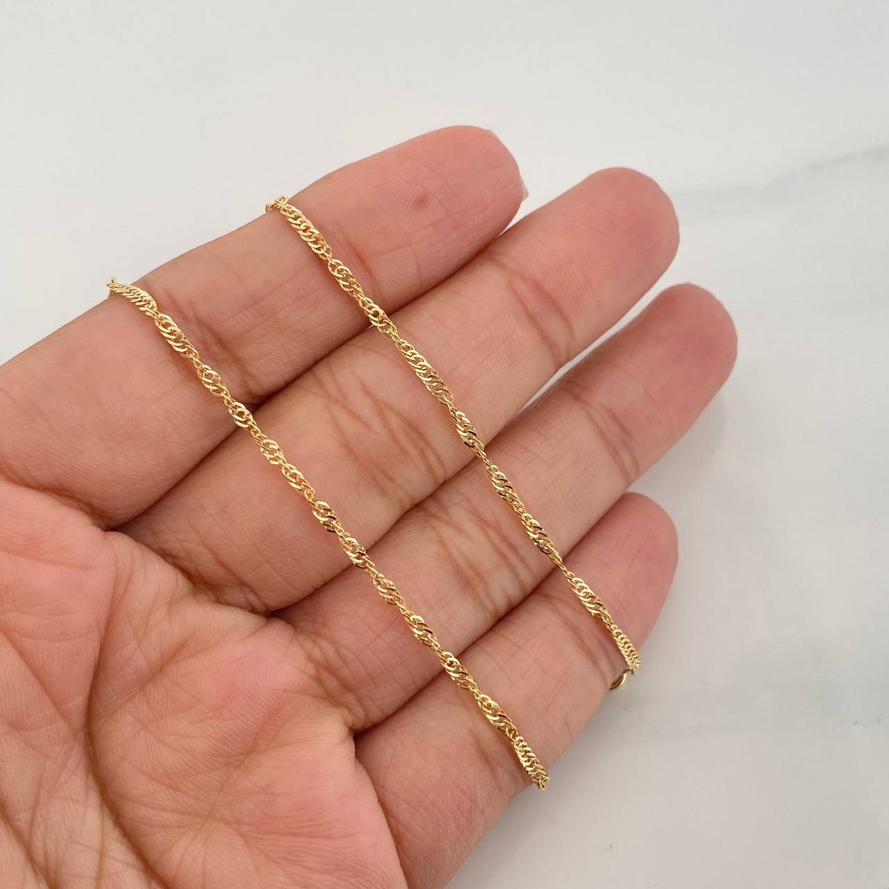 Cadena Singapur 0.95g / 18 in / 1.6mm Oro Amarillo 18K