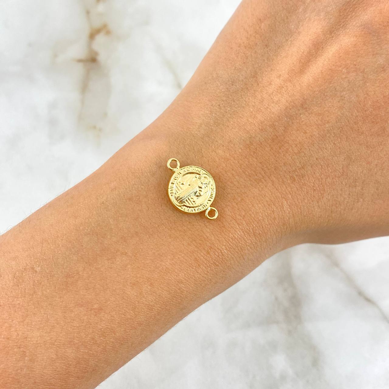 Herraje San Benito 0.85gr / 3/4 in / Oro Amarillo 18K *