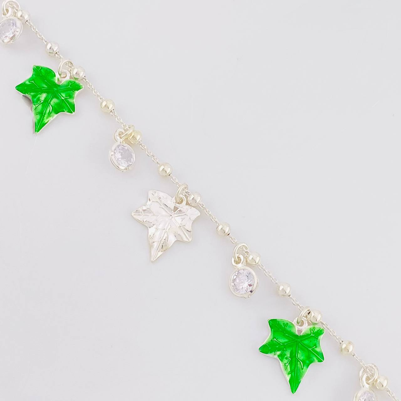 Classic Link Chain Pendant Leaves 9.15g / 18 in / 1.1mm Silver 925