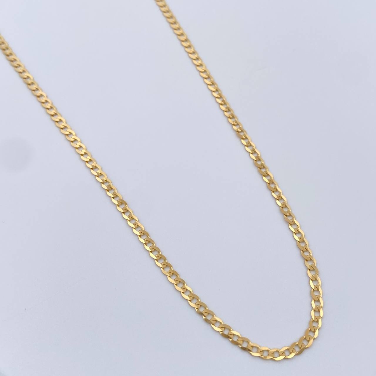 Cadena Cubana 3.05gr / 19 3/4 in / 1.7mm Oro Amarillo +1 18K $