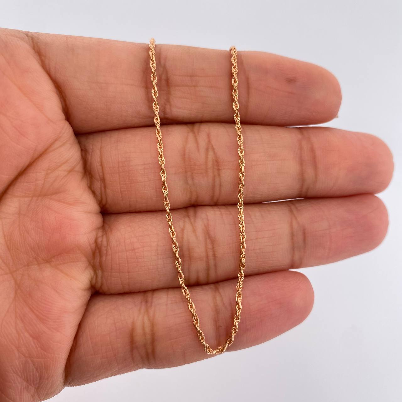 Cadena Lazo 0.9gr / 19 3/4 in / 1mm Oro Rosa +3 18K $