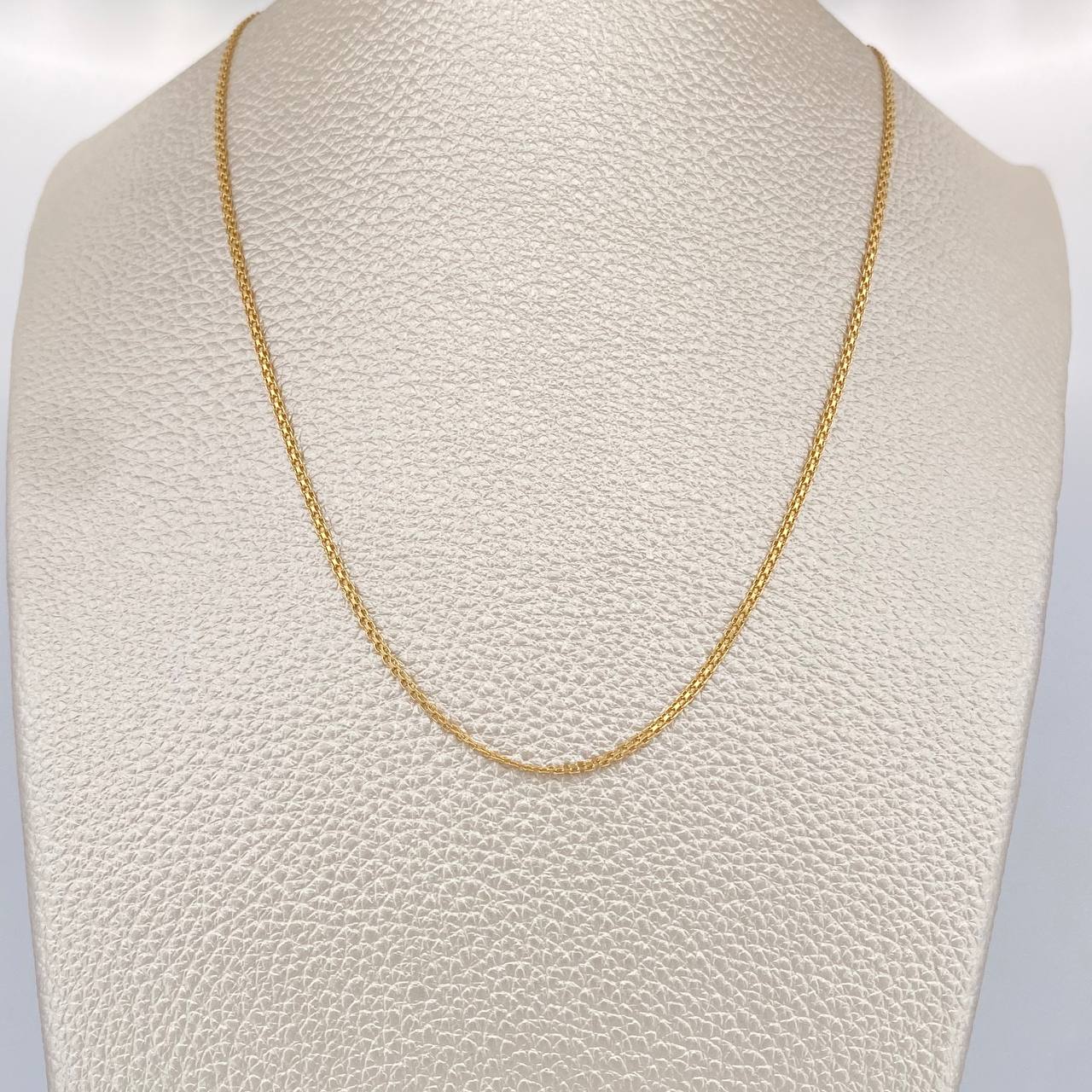 Cadena China 2.25gr / 16 1/2 in / 1.3mm Oro Amarillo +1 18K $