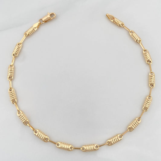 Pulso Rustico Tornillo 2.7 g / 8 1/4 in / 3.7 mm Oro Amarillo 18K