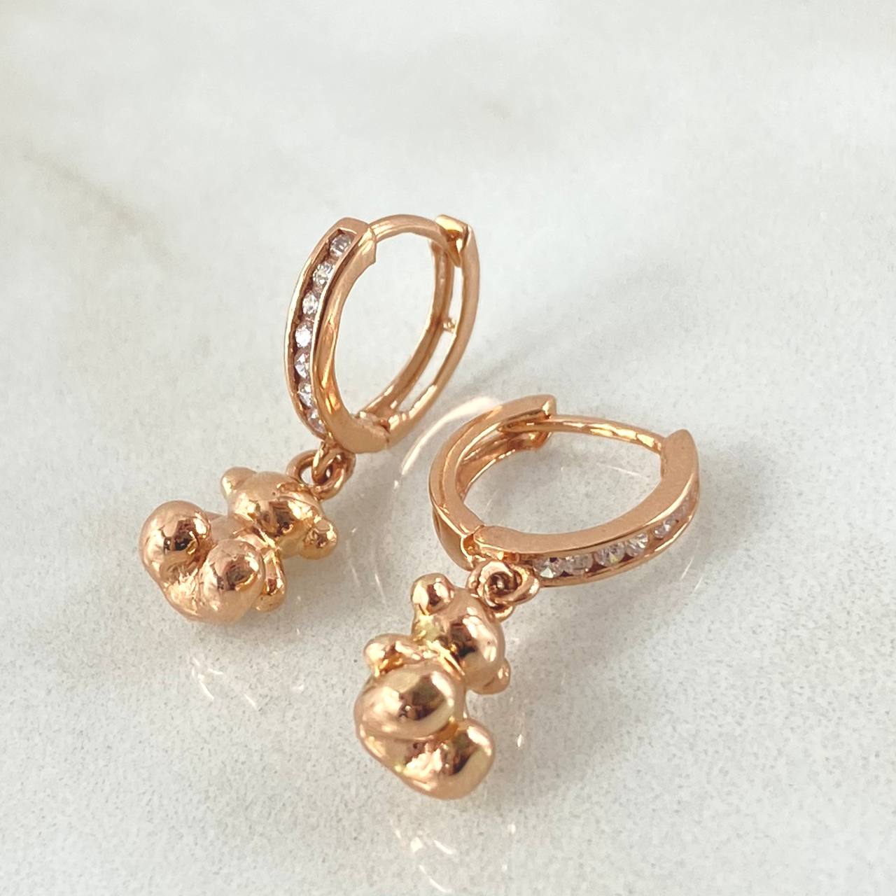 Candongas Carril Oso Sin Rostro 2.75gr / 2cm / Oro 18K