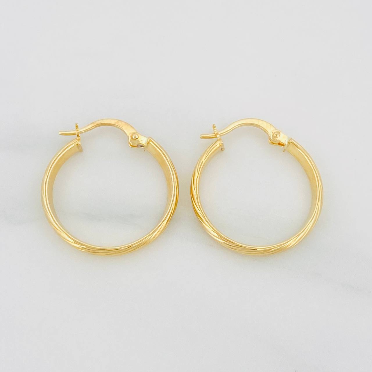 Candongas Mary 1.4g / 3/4 in Oro Amarillo 18K
