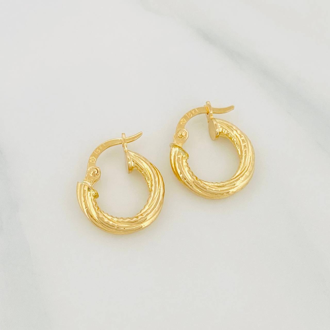Candongas Carly 1.4g / 1/2 in Oro Amarillo 18K