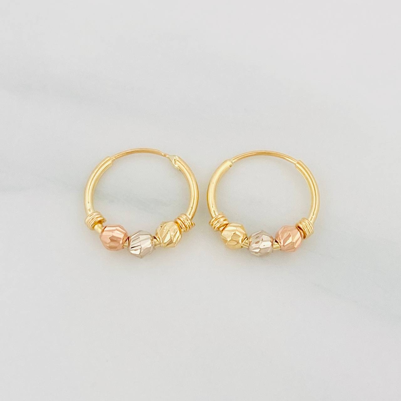 Candongas Trio 0.9g / 1/2 in Tres Oros 18K