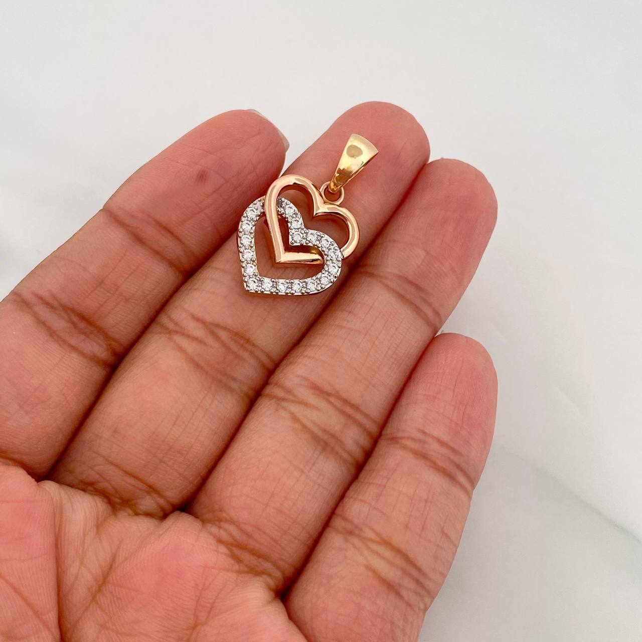 Pendant Hearts 2.45g / 1 in Three Golds 18K