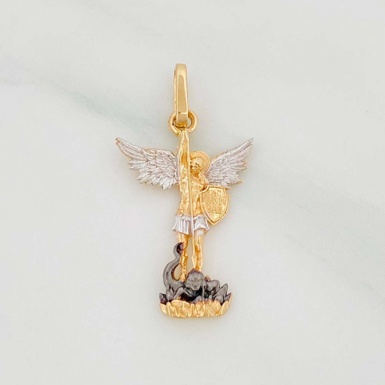 Pendant Saint Michael Archangel 1.7g / 1 in Three Golds 18K