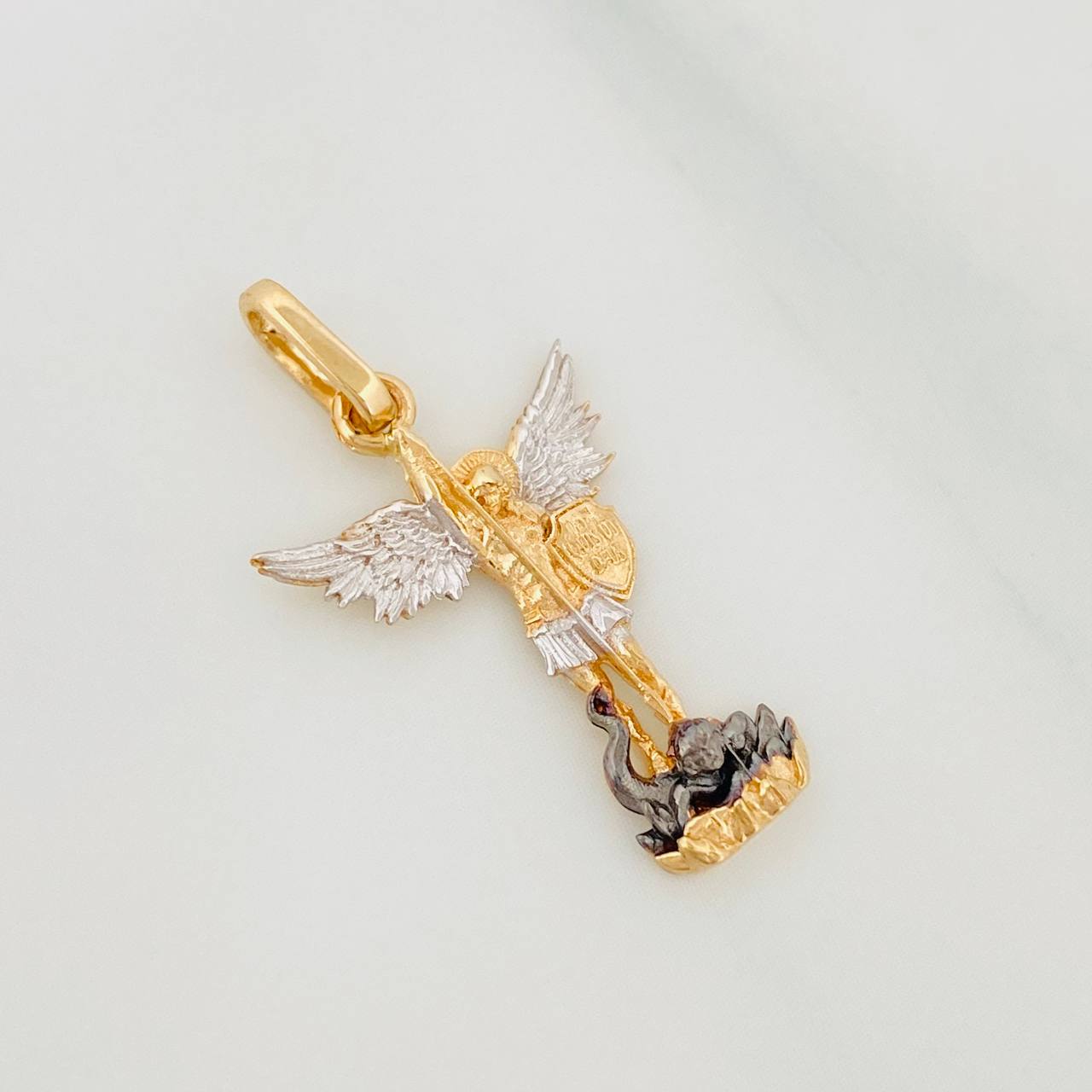 Pendant Saint Michael Archangel 1.7g / 1 in Three Golds 18K