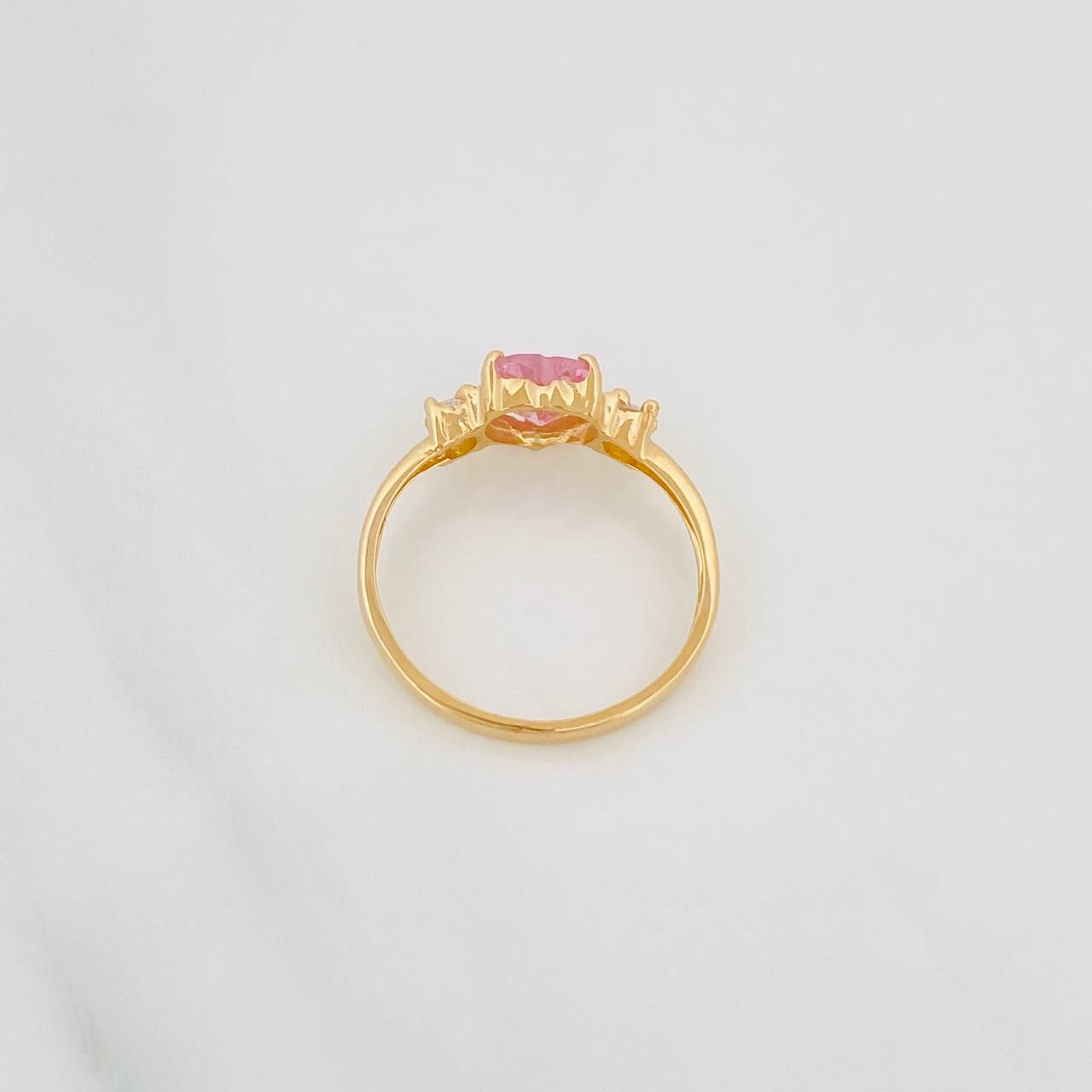 Anillo Corazon 1.95g / T7 1/2 Oro Amarillo 18K