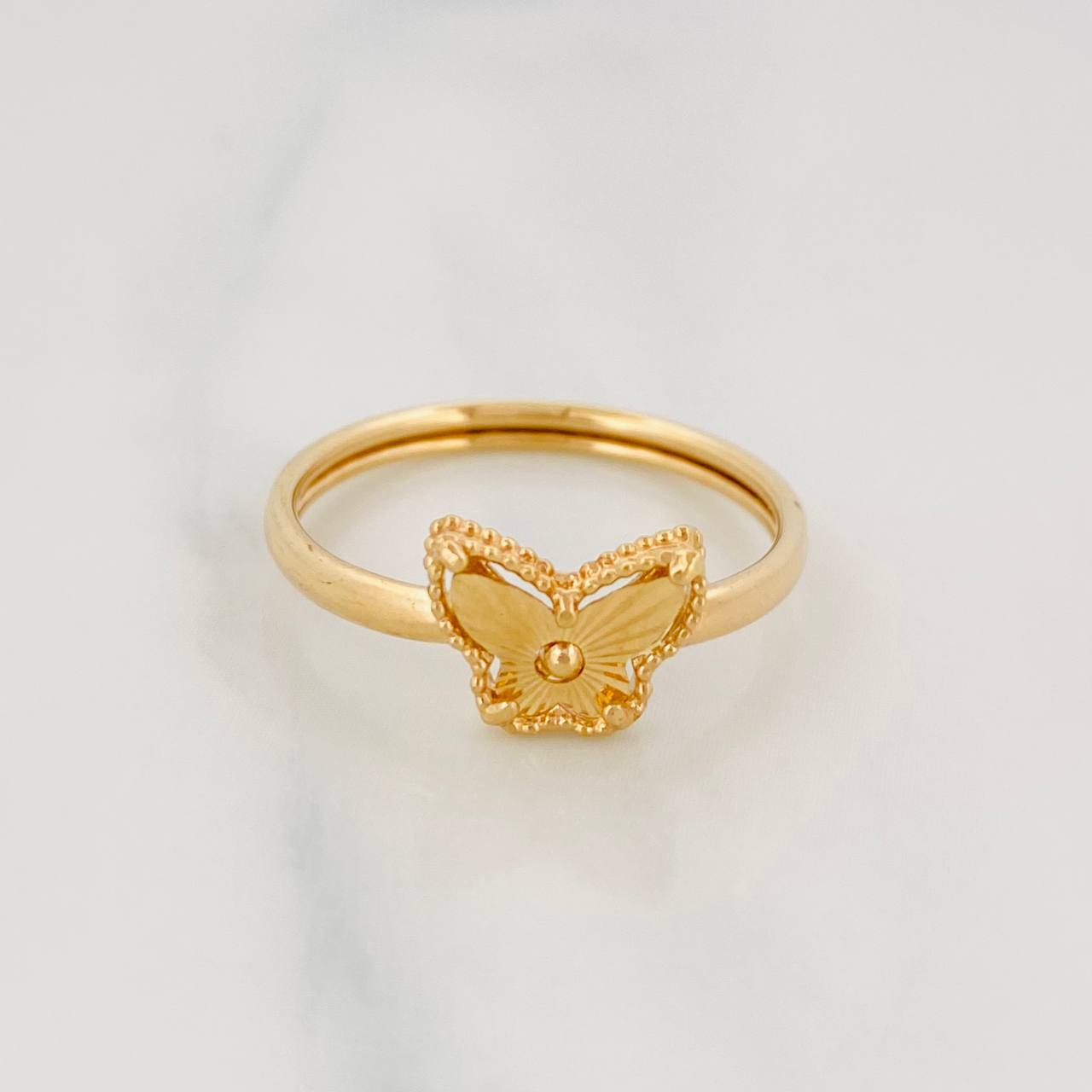 Diamond Cut Butterfly Ring 1.1g / T6 3/4 Yellow Gold 18K