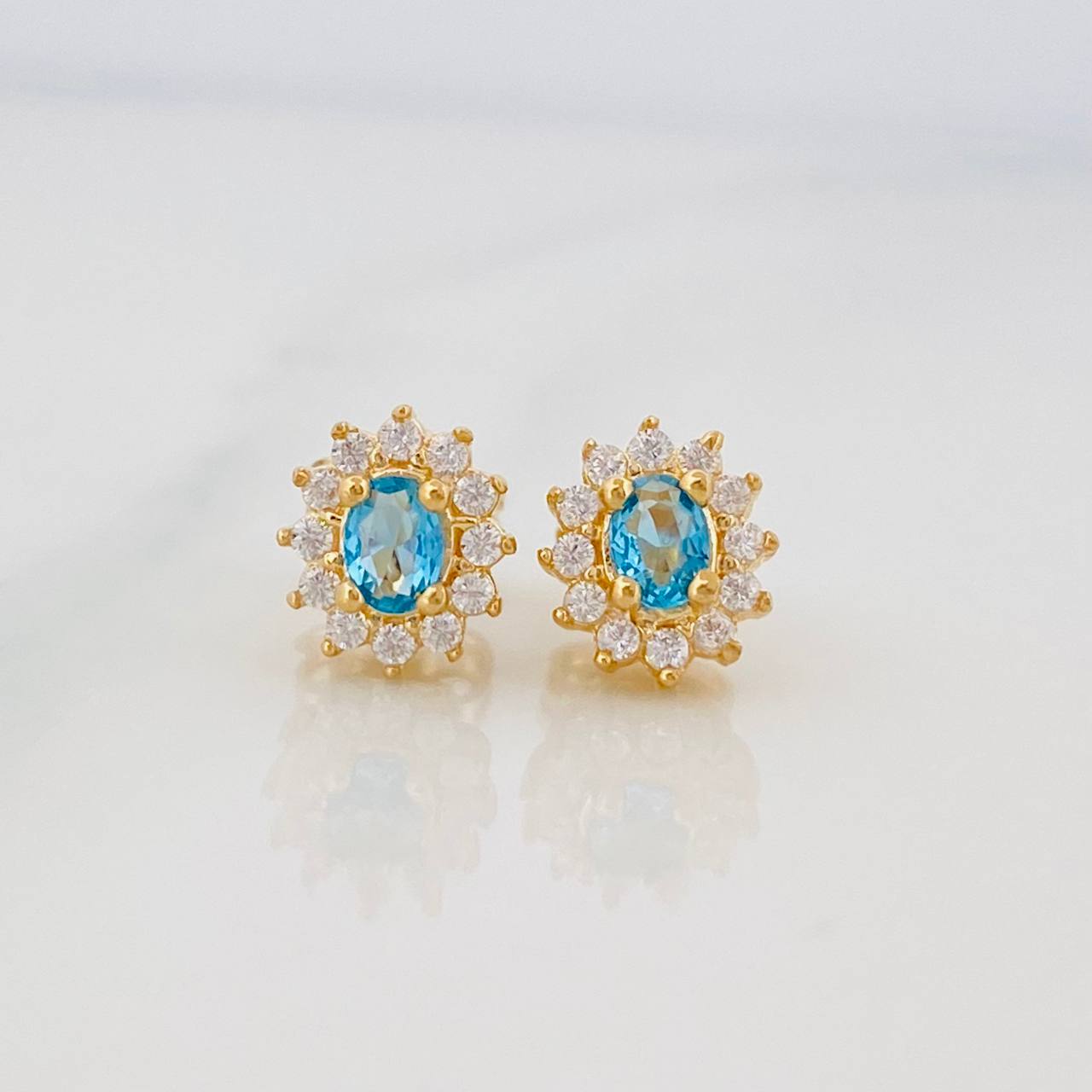 Topos Halo Circulo 2.25g / in / 8.26mm Oro Amarillo 18K