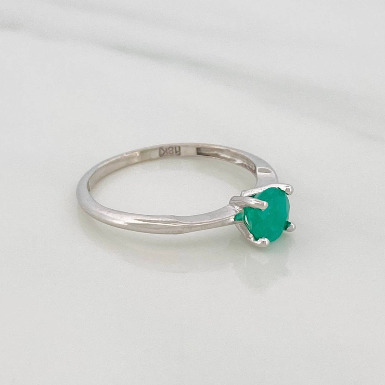 Emerald Solitaire Ring 0.54pts 1.85g / T6 1/2 18K White Gold