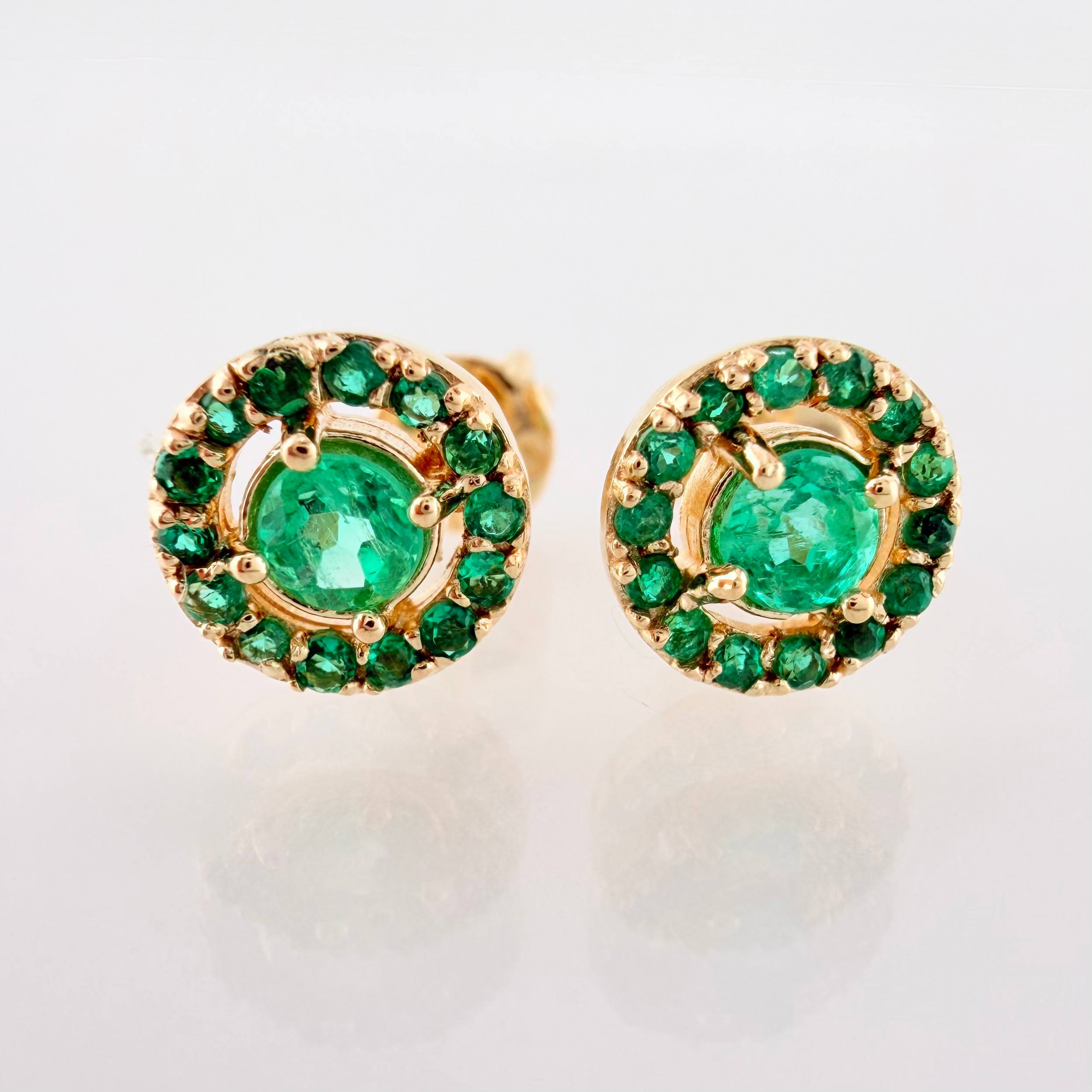 Topos Halo Circulo Esmeraldas 66pts 1.9gr / 7.2mm Oro Amarillo 18K *