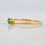 Solitaire Ring Emerald 6pts 0.9g / T6 1/2 Yellow Gold 18K