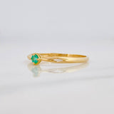 Solitaire Ring Emerald 8pts 1g / T7 Yellow Gold 18K