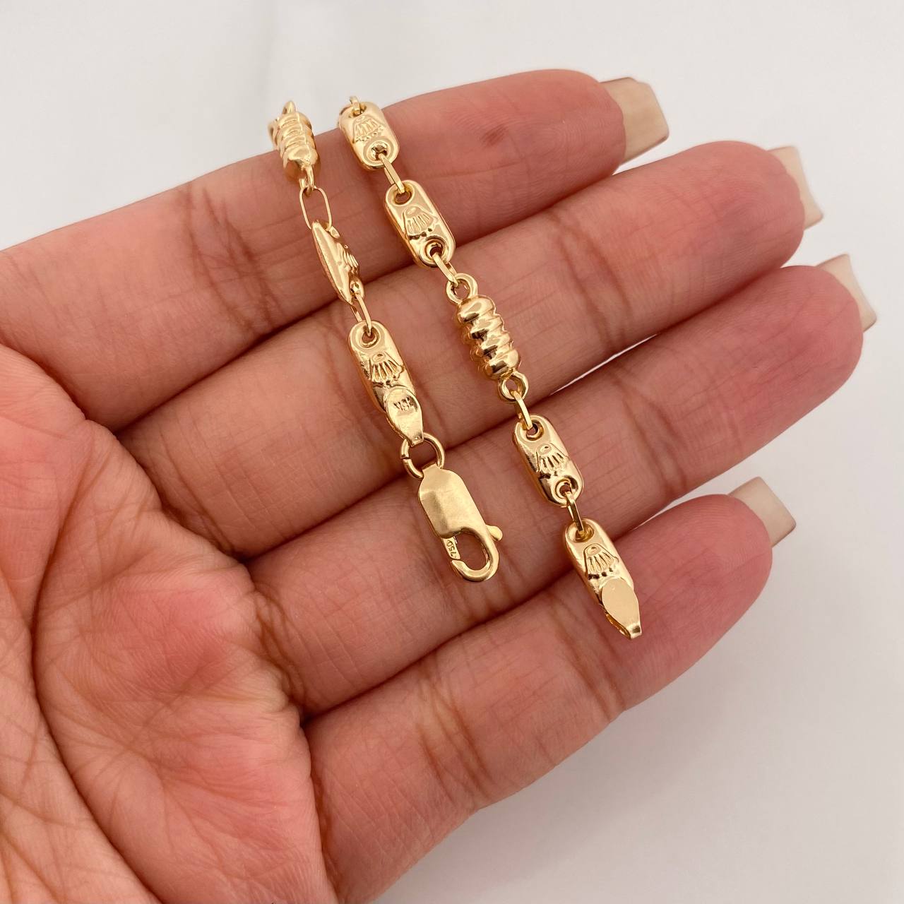 Rustic Bracelet Crown 3.85 g / 7 1/4 in / 4.29 mm 18K Yellow Gold