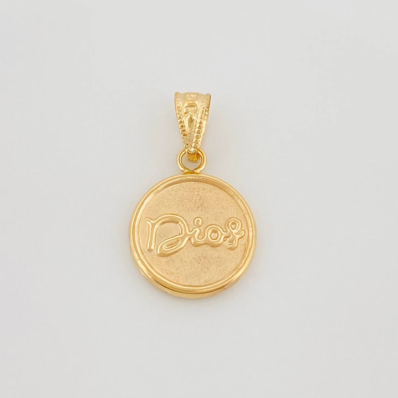 Dije Dios 0.85 g / 3/4 in Oro Amarillo 18K