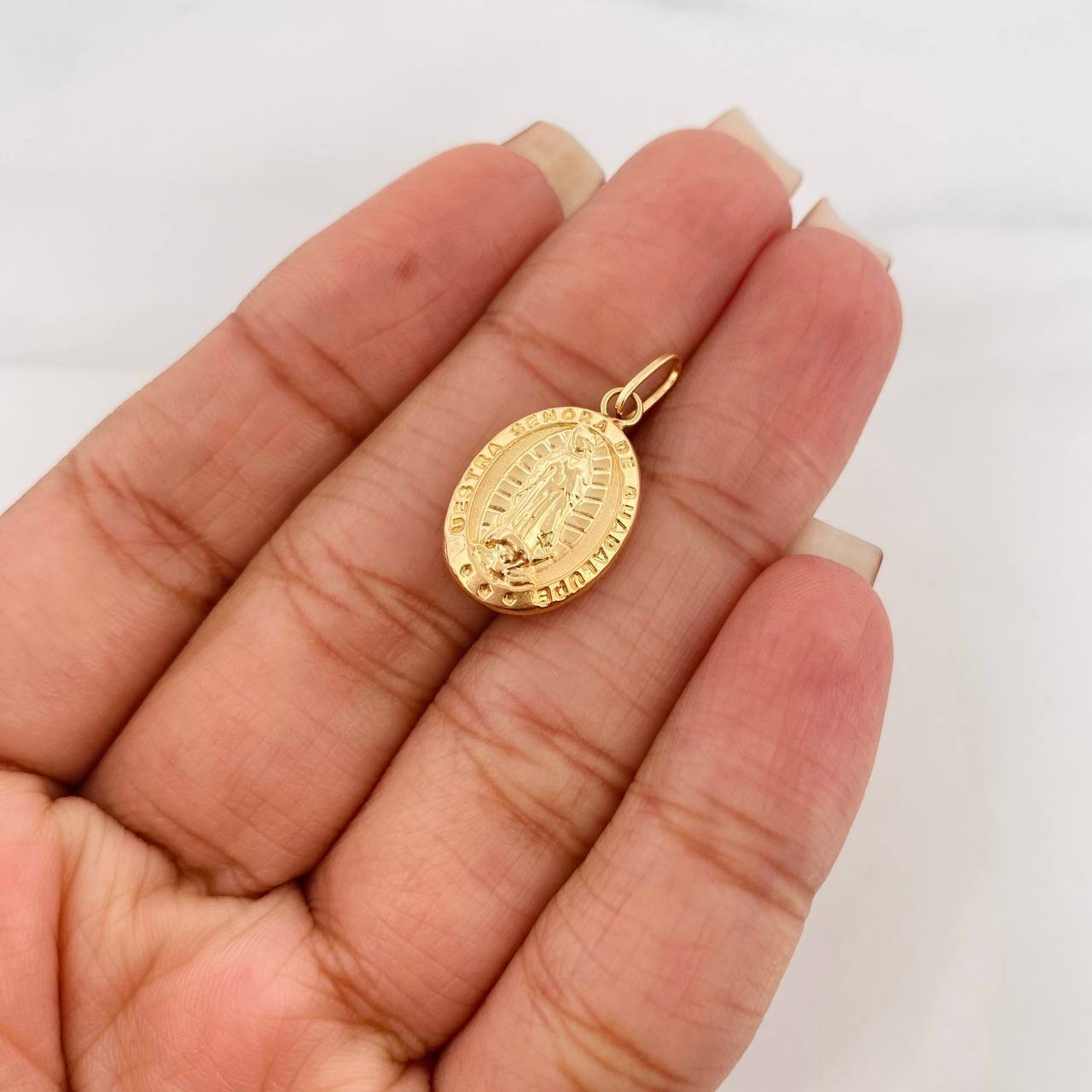 Pendant Virgin of Guadalupe 1.1 g / 1 in Yellow Gold 18K
