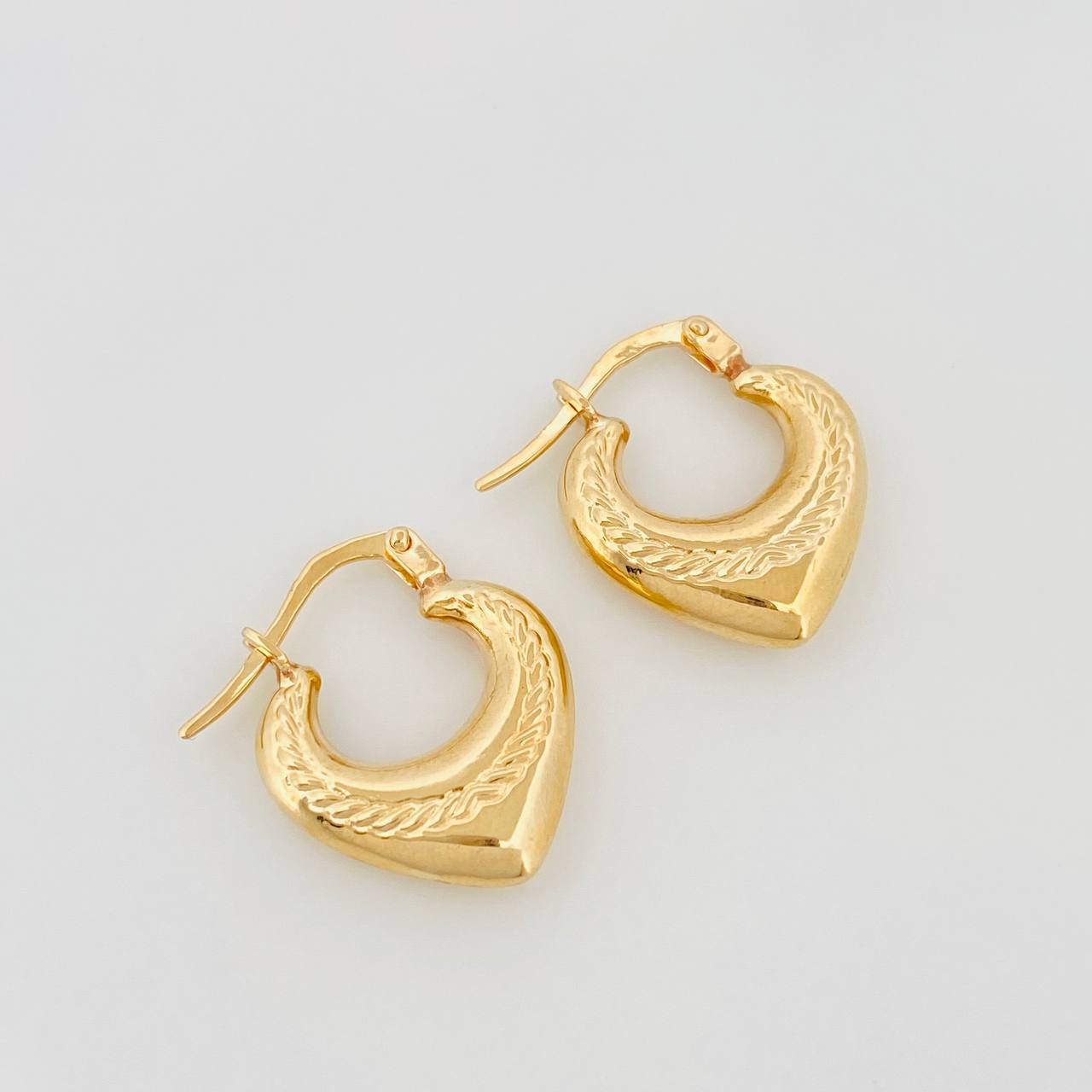 Hoop Earrings Bag 1.75 g / 3/4 in 18K Yellow Gold