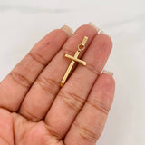 Pendant Flat-Tipped Cross 0.8 g / 1 1/4 in 18K Yellow Gold