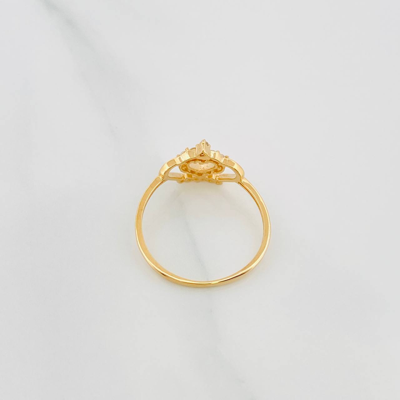 Anillo Corona 1.65 g / T7 1/4 Oro Amarillo 18K