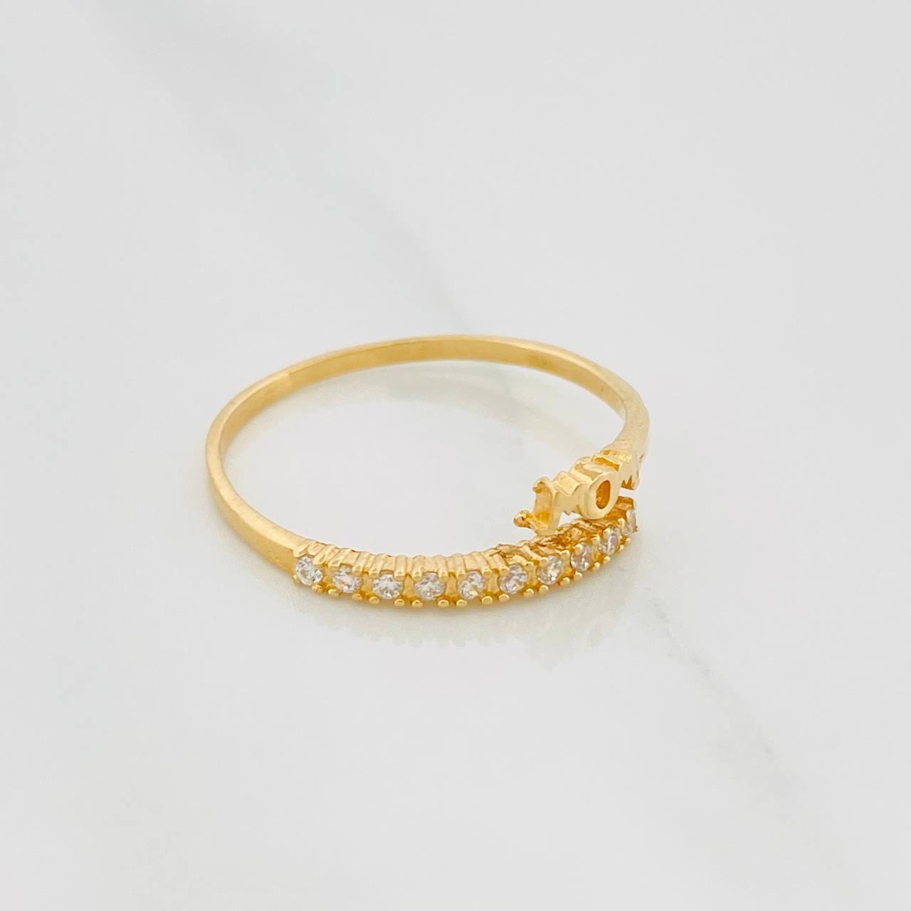 Anillo Mamá 1.3 g / T7 1/2 Oro Amarillo 18K