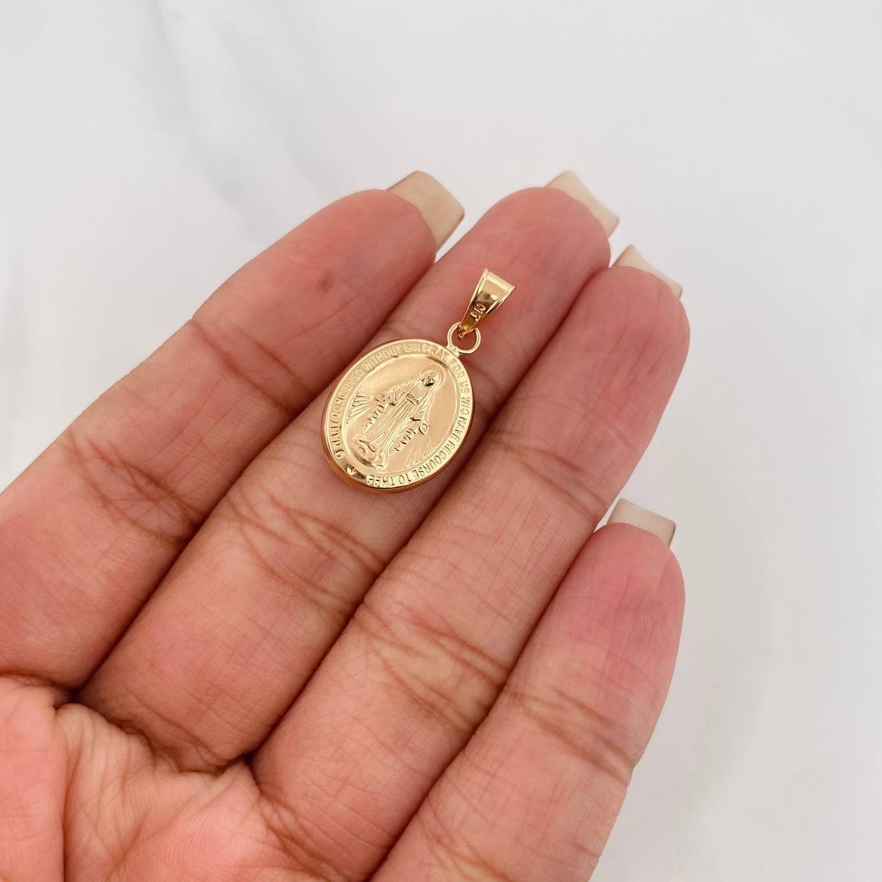 Dije Virgen De La Milagrosa 1.05 g / 3/4 in Oro Amarillo 18K