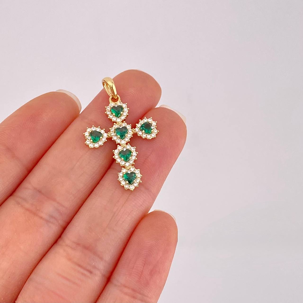 Dije Cruz Corazones Tupida 2.1g / 1 1/4 in Oro Amarillo 18K