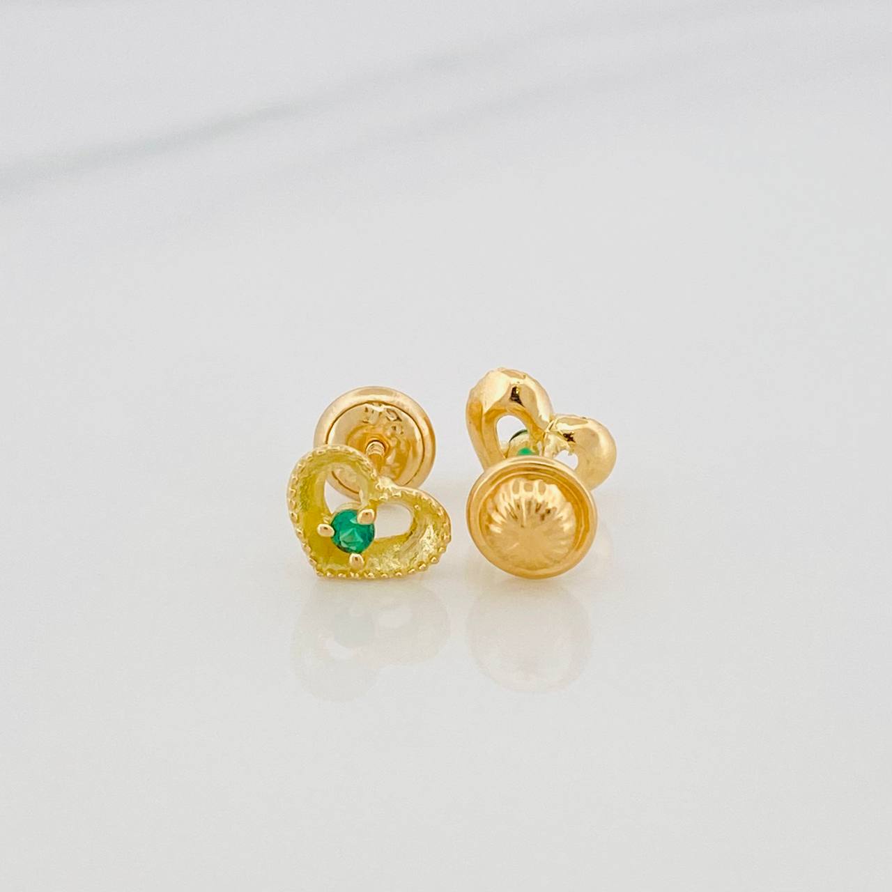 Topos Corazón 1 g / in / 5.86 mm Oro Amarillo 18K